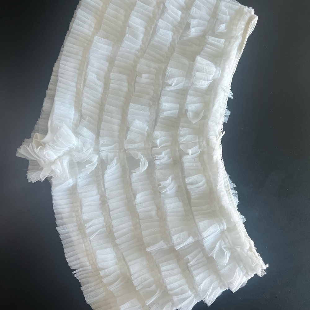 White Ruffled Bloomers - Picture 2 of 5